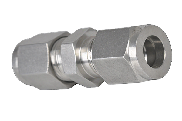 不銹鋼卡套直接，直通中間